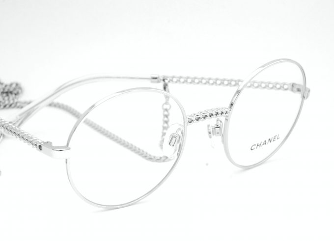 CHANEL チェーン付きラウンドフレーム メガネ 眼鏡 - サングラス/メガネ
